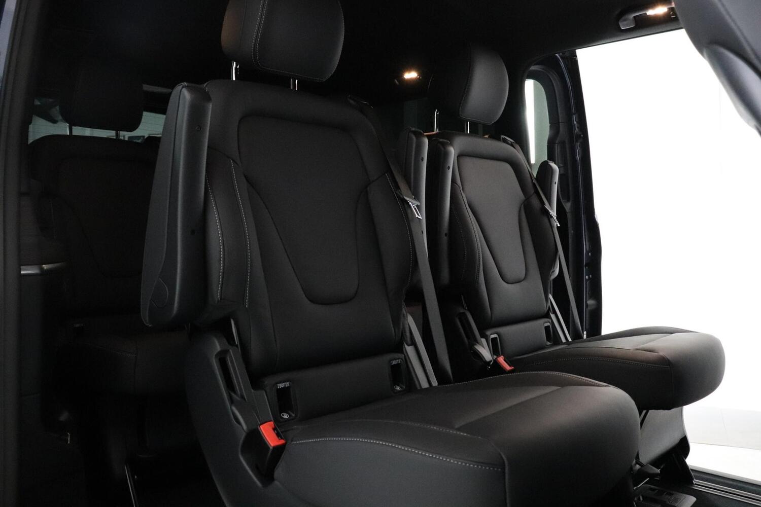 Mercedes-Benz EQV vaihtoauto