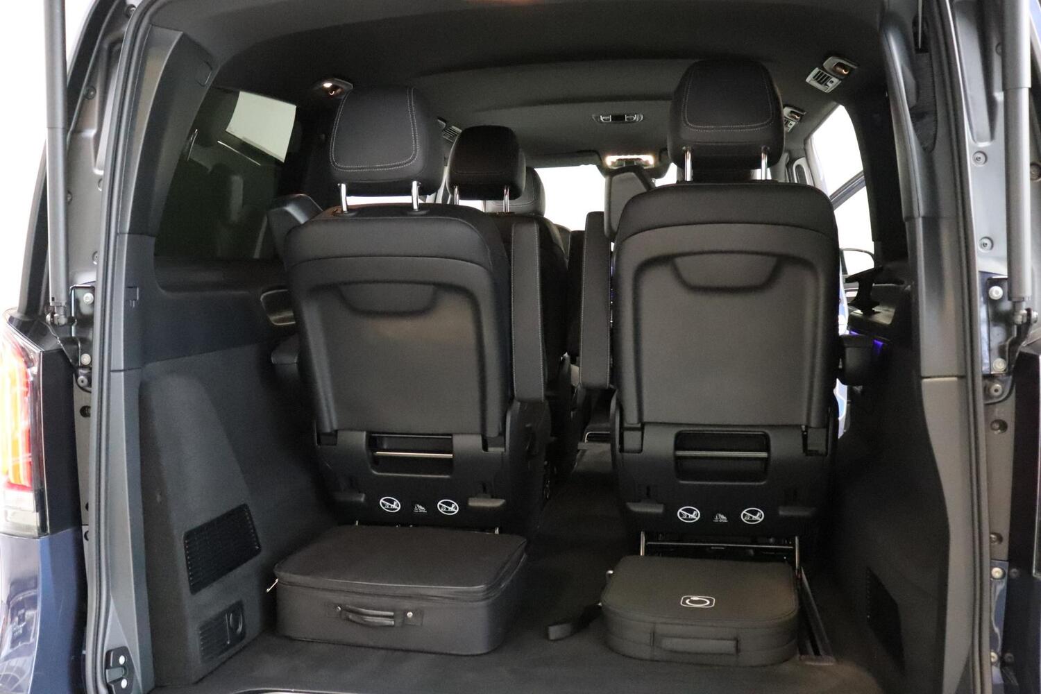 Mercedes-Benz EQV vaihtoauto