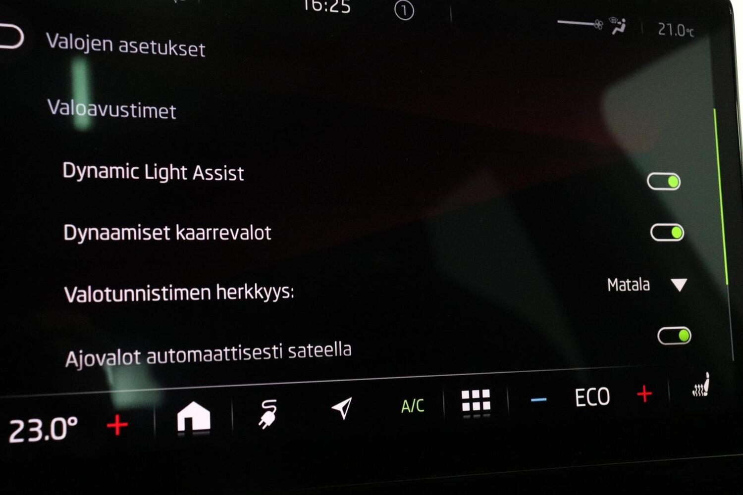 Skoda Enyaq vaihtoauto