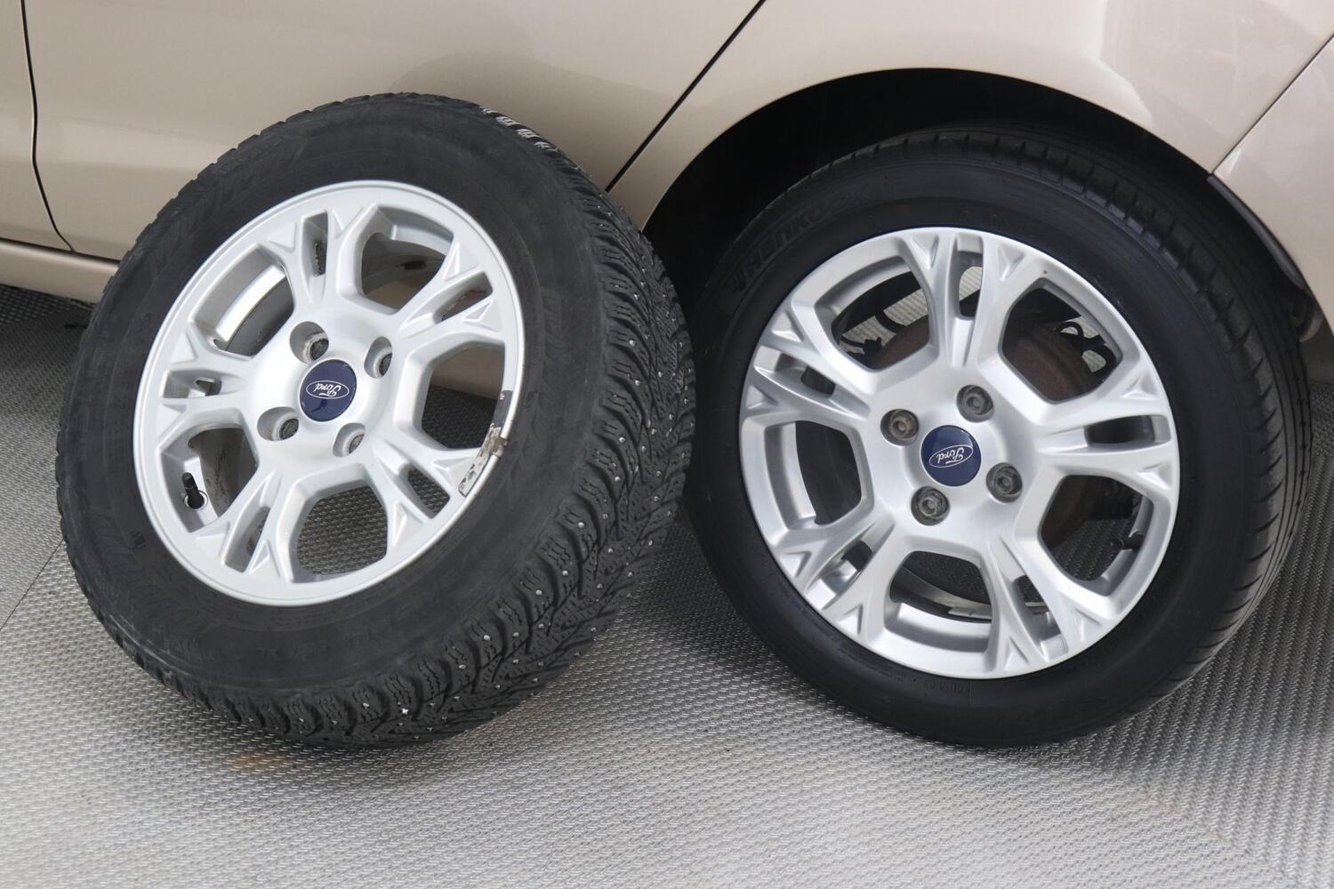 Ford Fiesta vaihtoauto