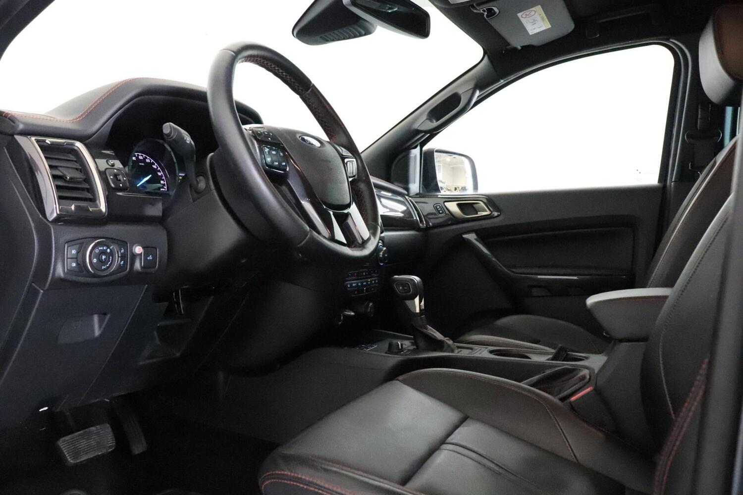 Ford Ranger vaihtoauto