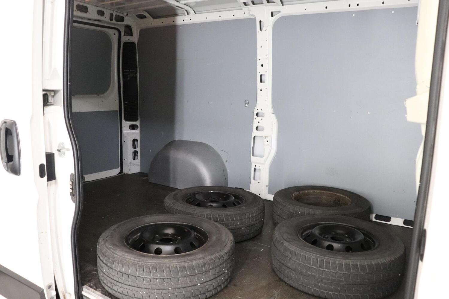 Peugeot Boxer vaihtoauto