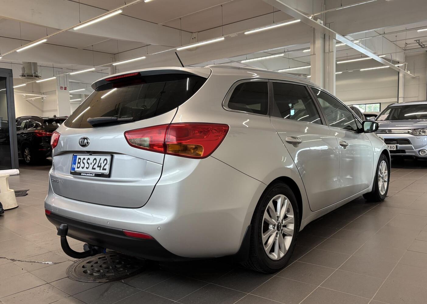Kia Ceed vaihtoauto
