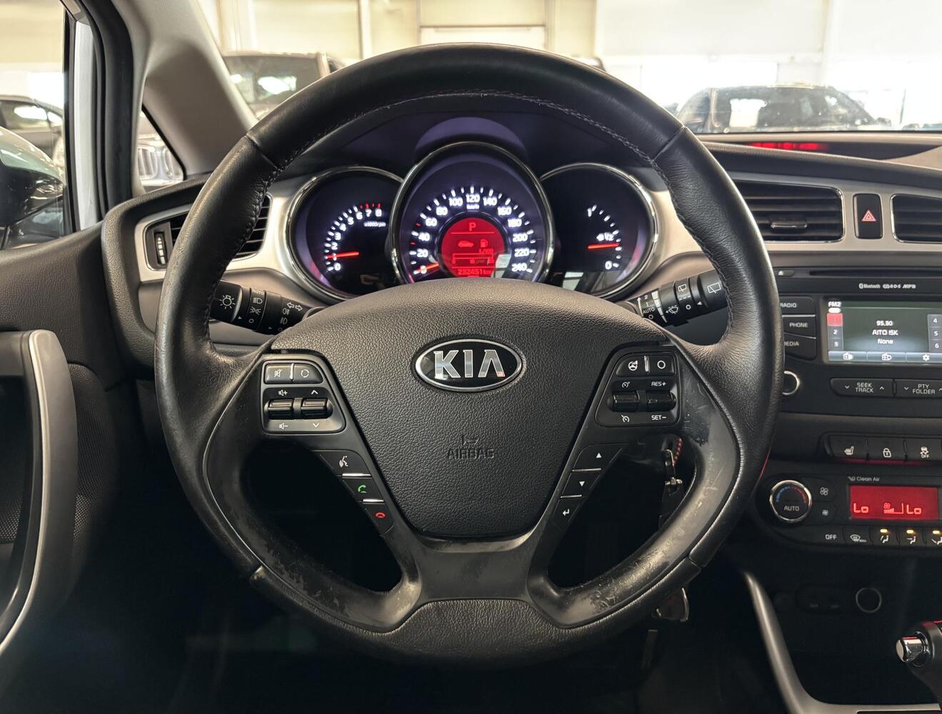 Kia Ceed vaihtoauto