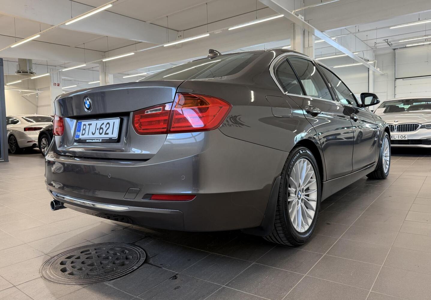 BMW 320 vaihtoauto