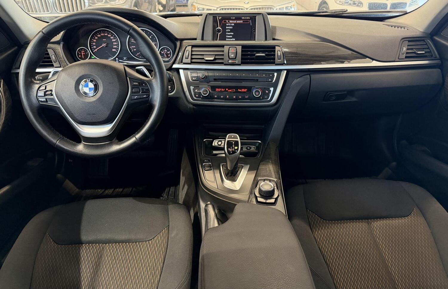 BMW 320 vaihtoauto