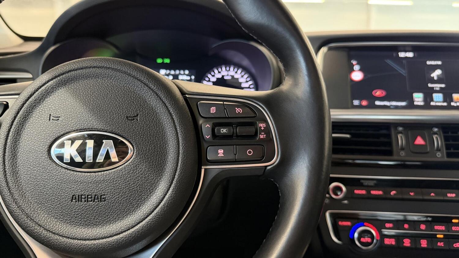 Kia Optima vaihtoauto