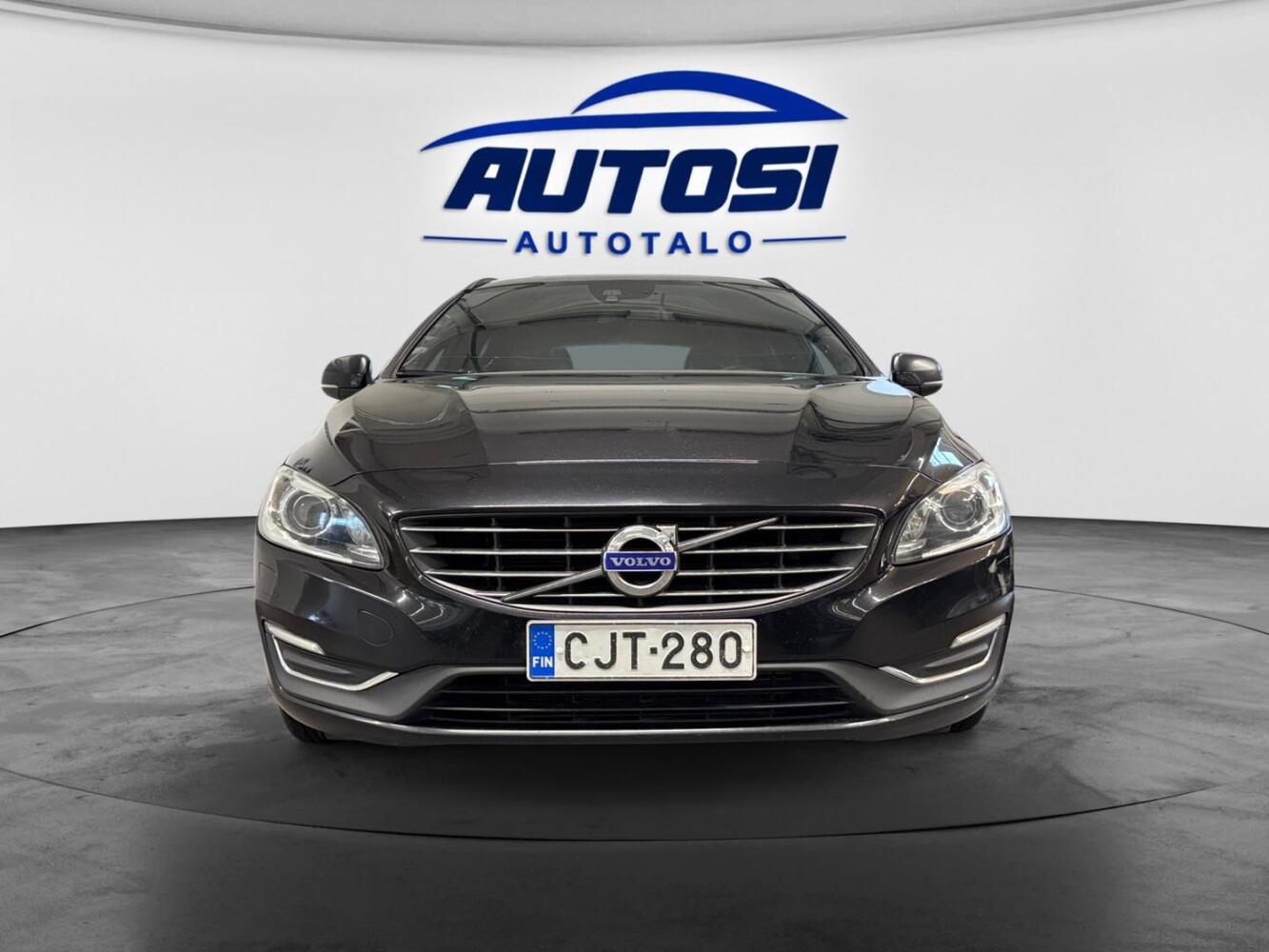 Volvo V60 vaihtoauto