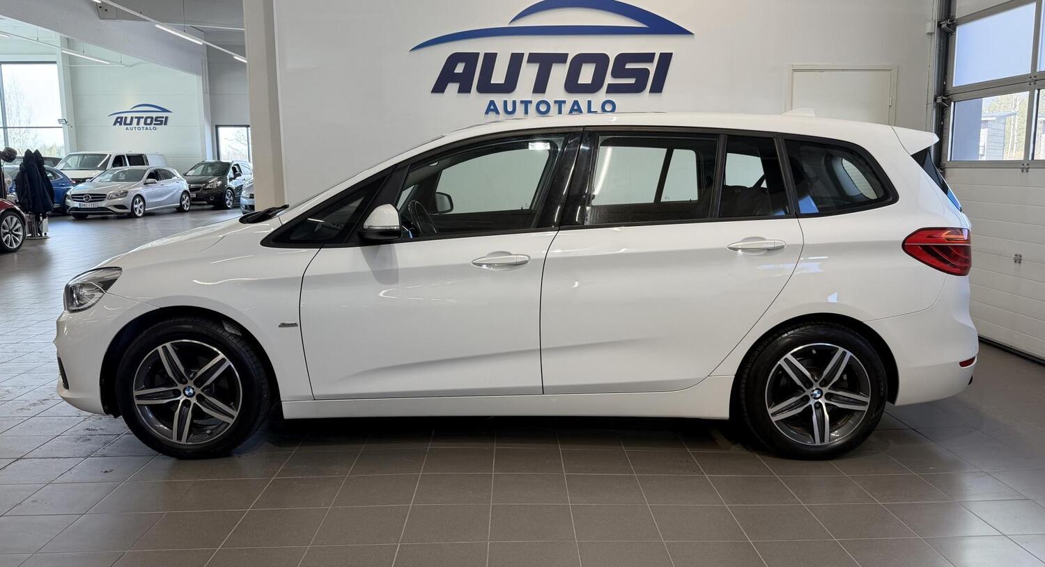 BMW 216 vaihtoauto