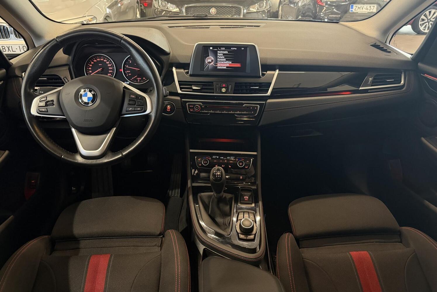 BMW 216 vaihtoauto