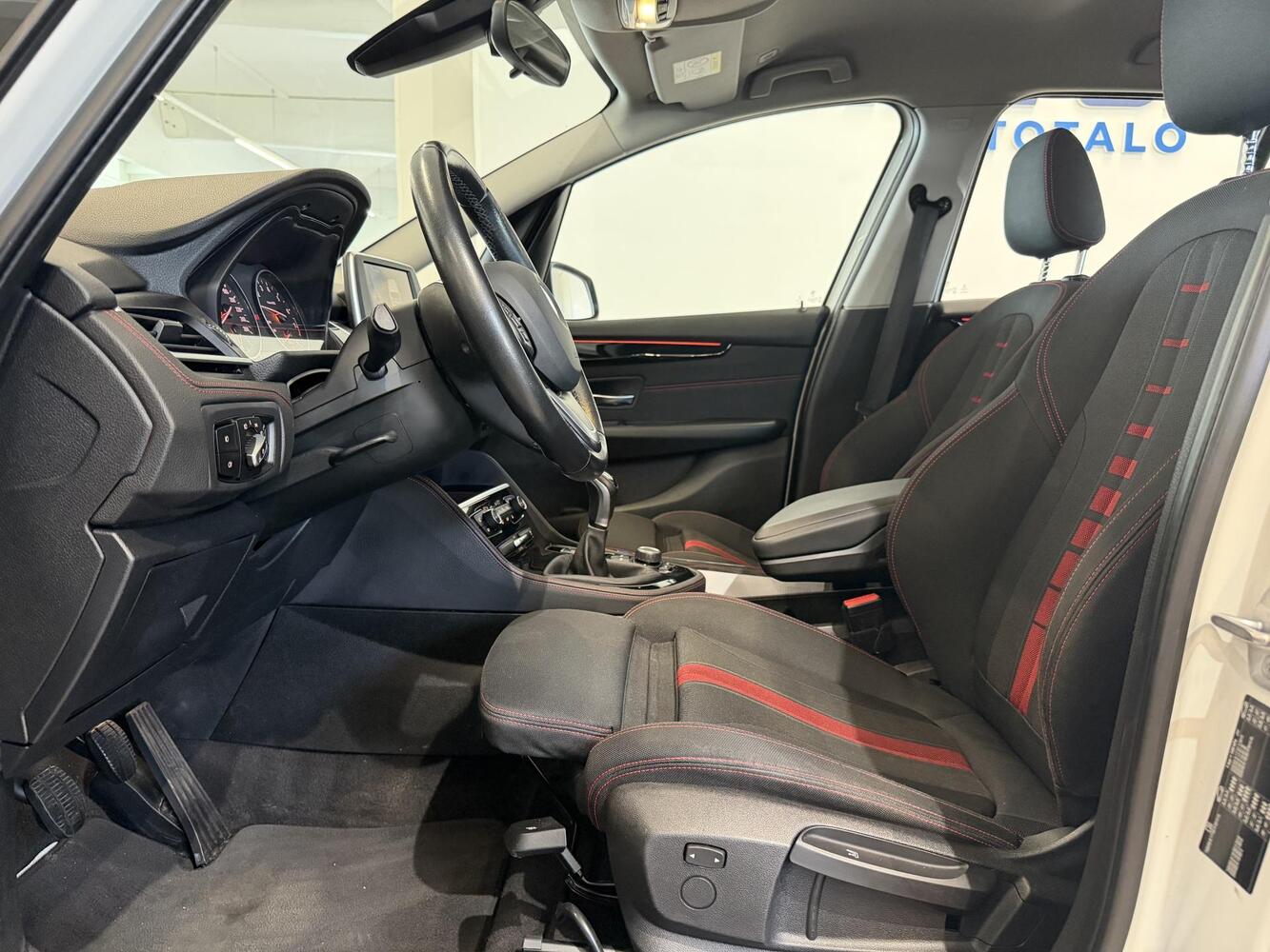 BMW 216 vaihtoauto