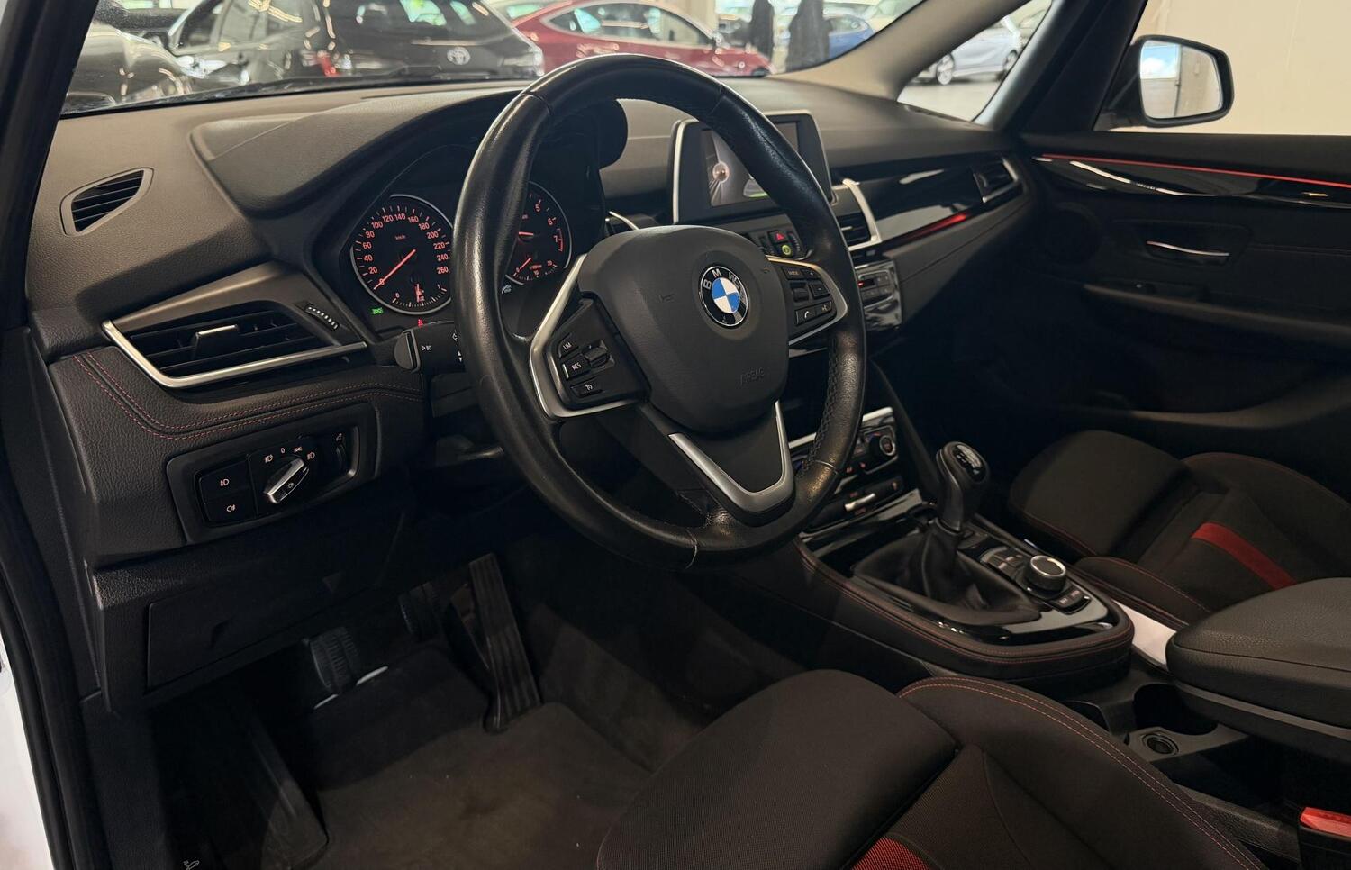 BMW 216 vaihtoauto