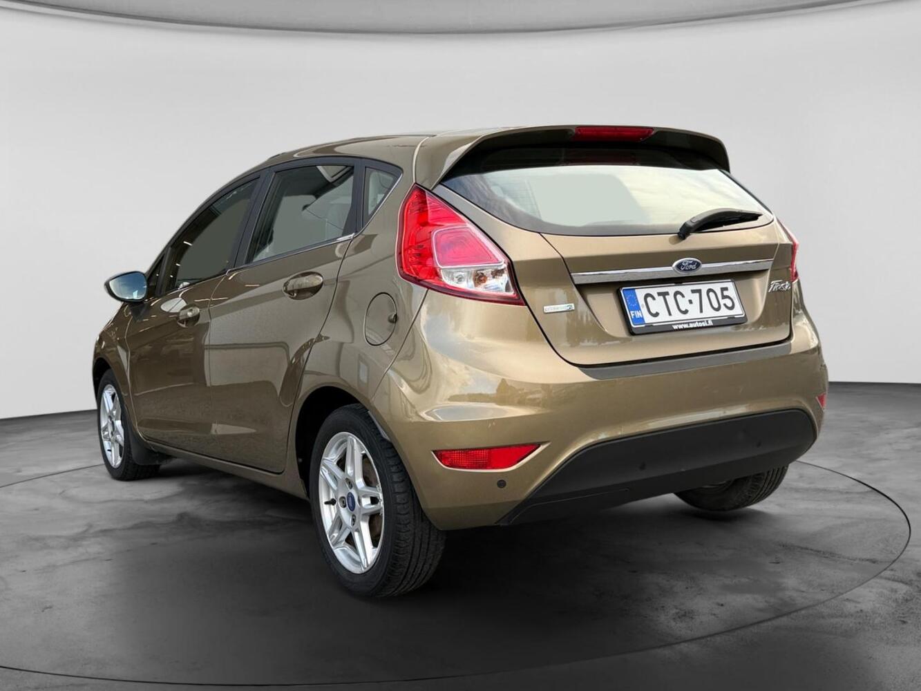 Ford Fiesta vaihtoauto