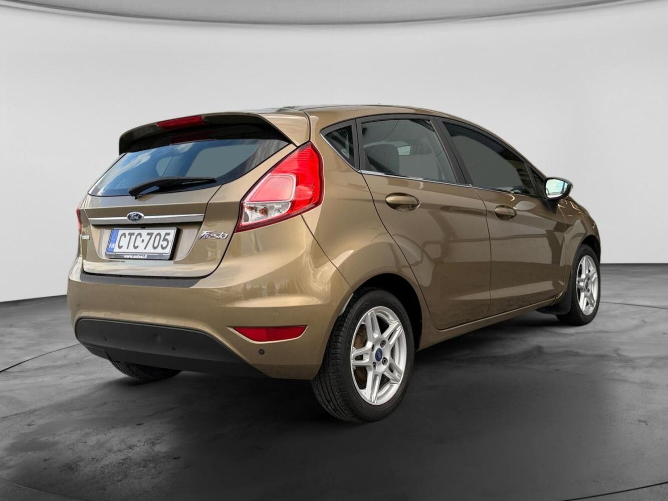 Ford Fiesta vaihtoauto
