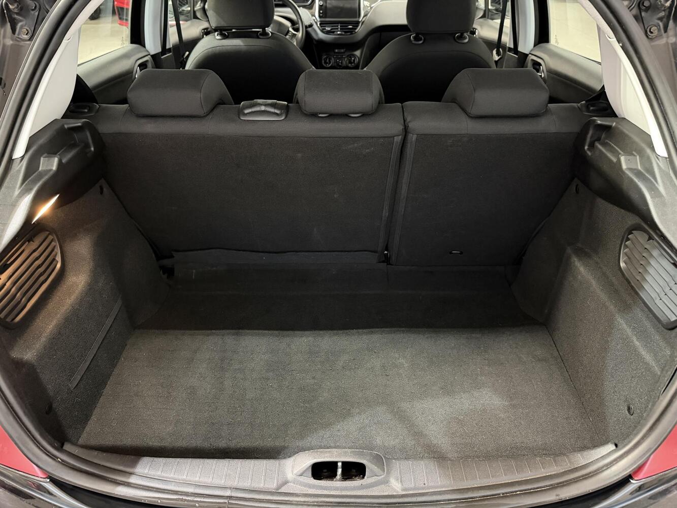 Peugeot 208 vaihtoauto