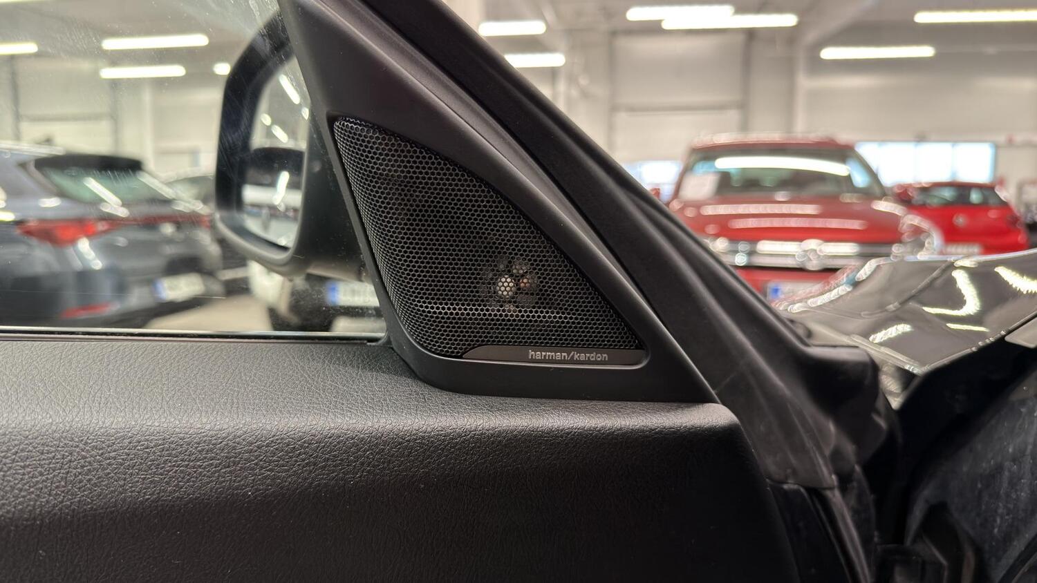 BMW 320 vaihtoauto