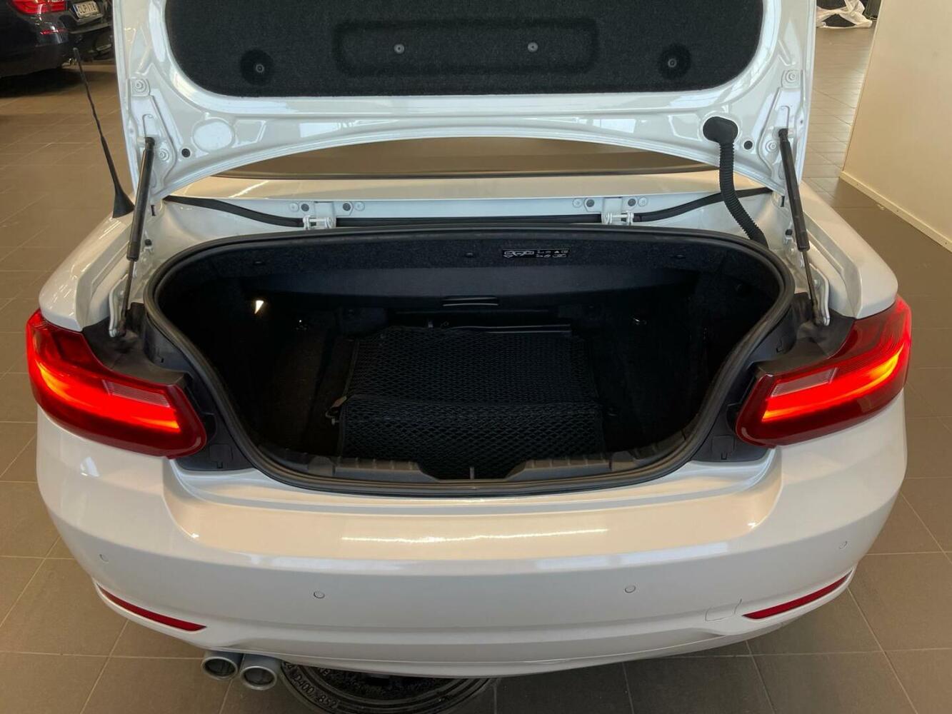 BMW 220 vaihtoauto