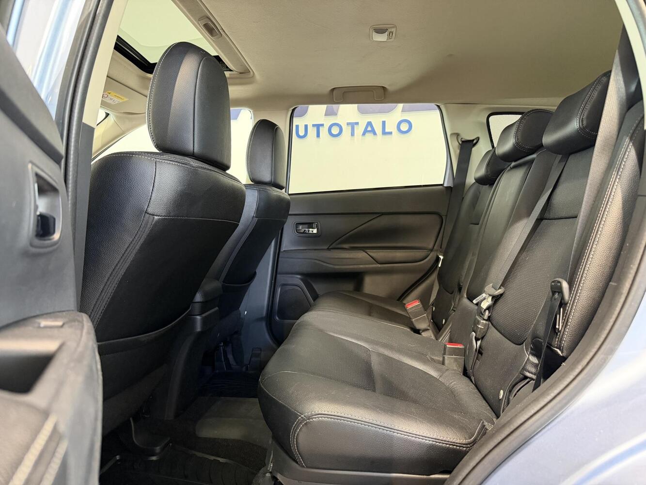 Mitsubishi Outlander PHEV vaihtoauto