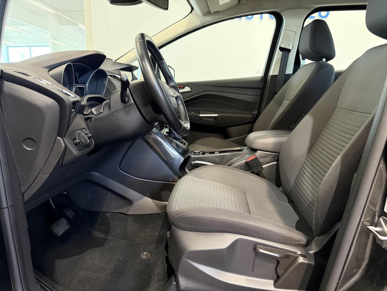 Ford Grand C-MAX vaihtoauto
