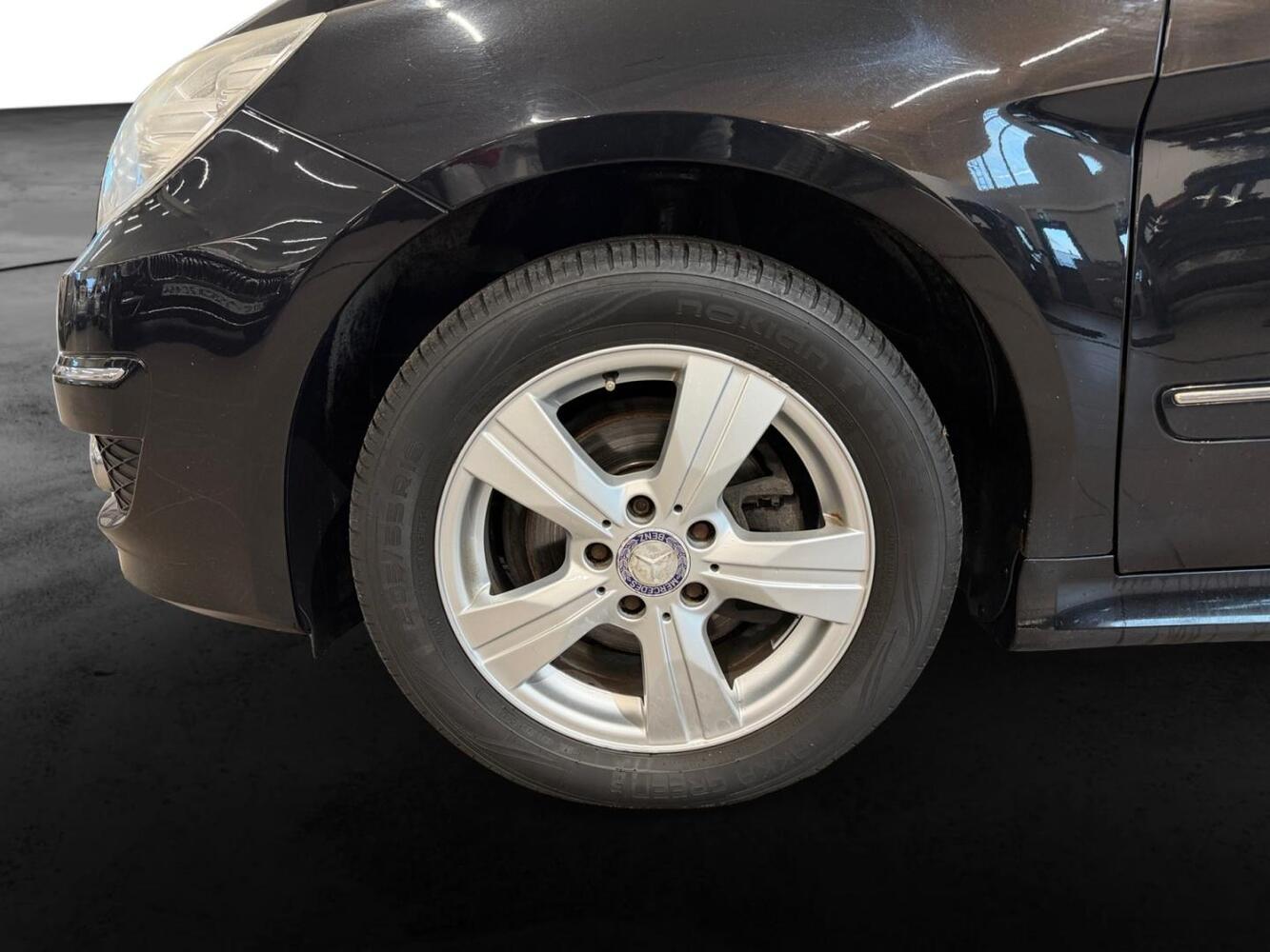 Mercedes-Benz B vaihtoauto