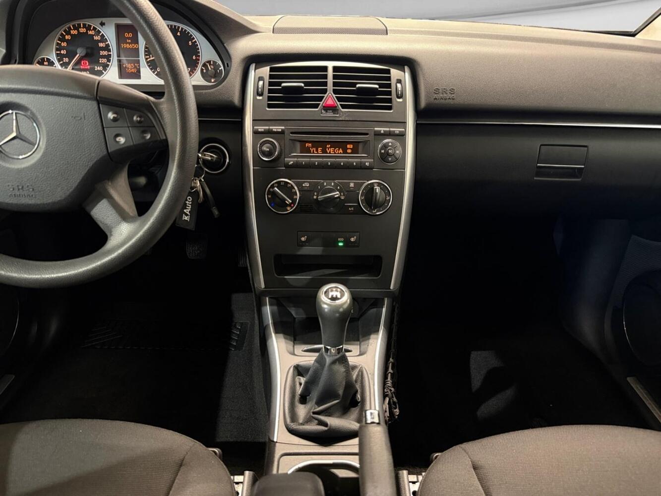 Mercedes-Benz B vaihtoauto