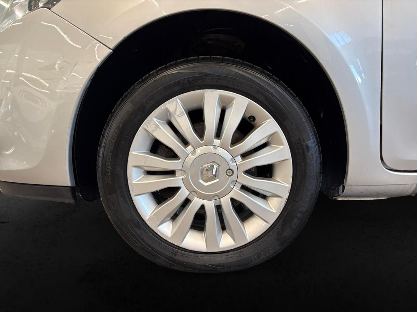 Renault Clio vaihtoauto