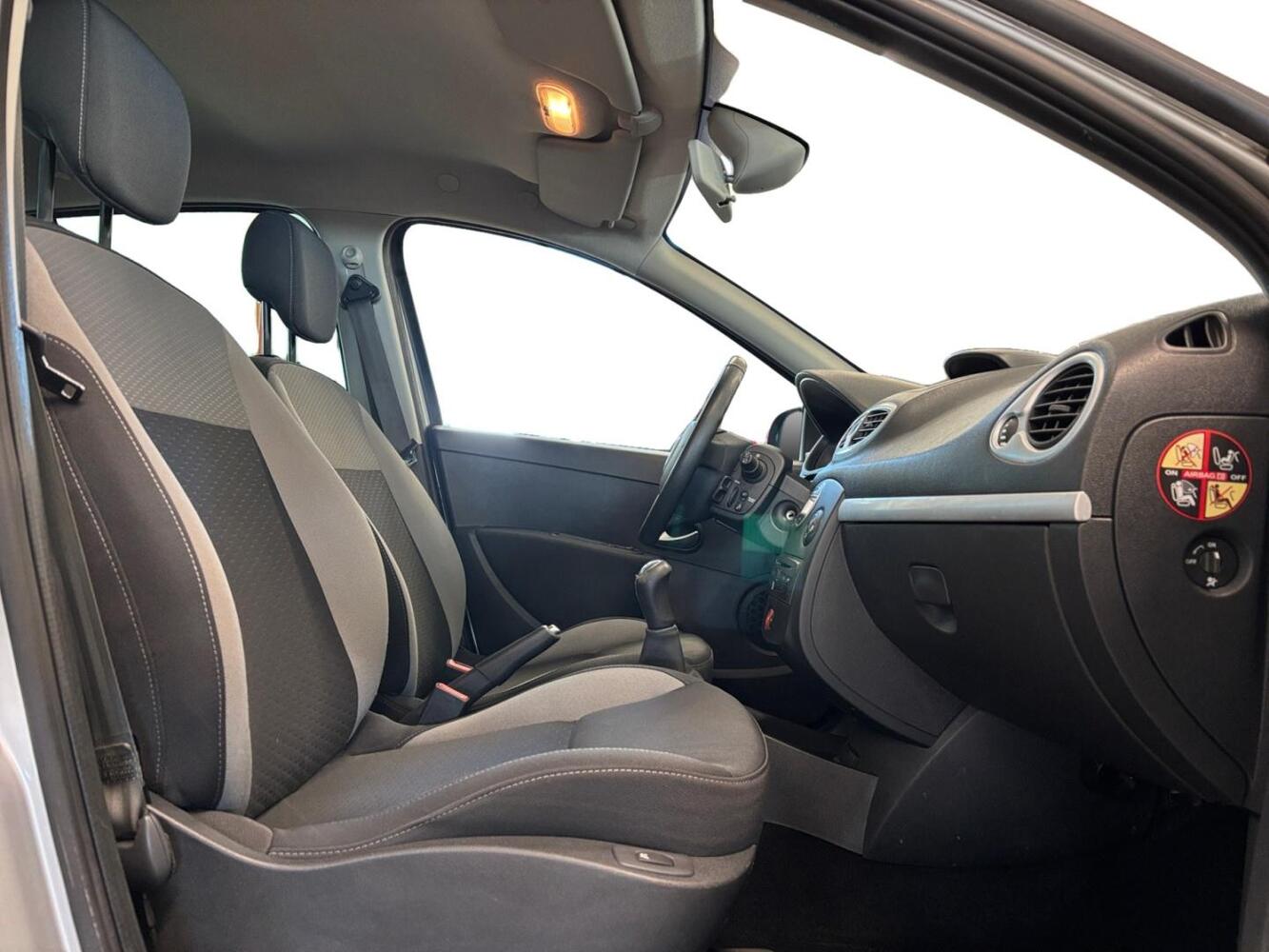 Renault Clio vaihtoauto