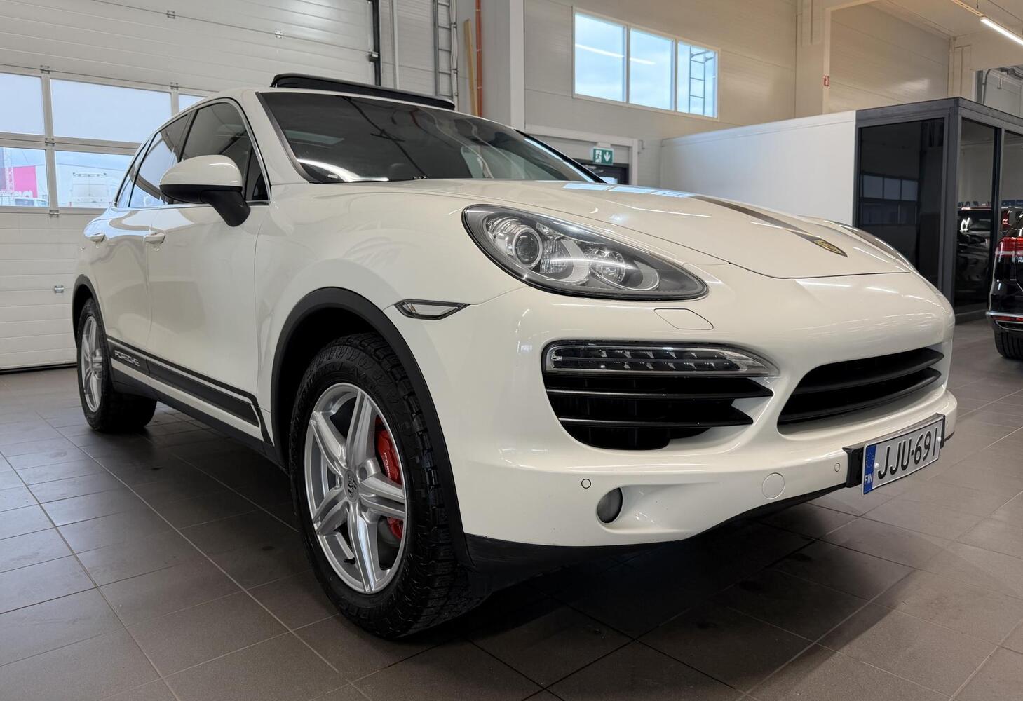 Porsche Cayenne vaihtoauto