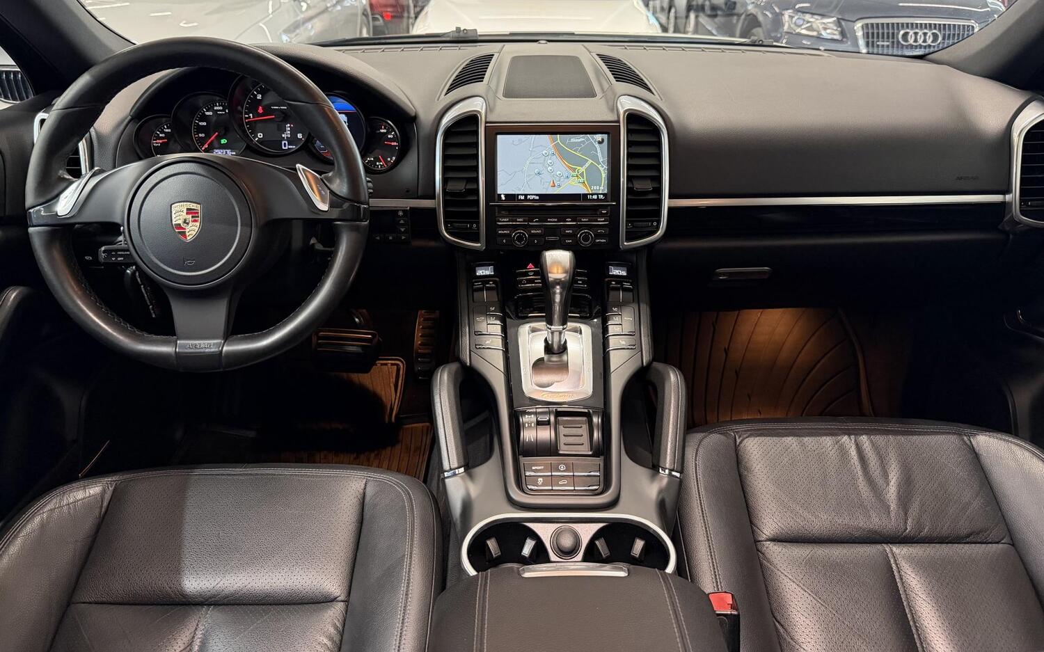 Porsche Cayenne vaihtoauto