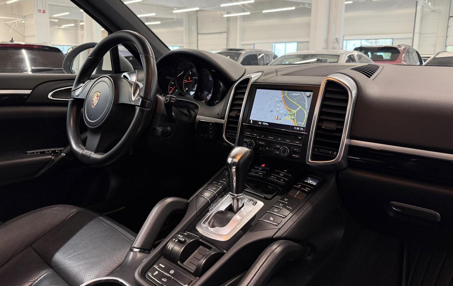 Porsche Cayenne vaihtoauto