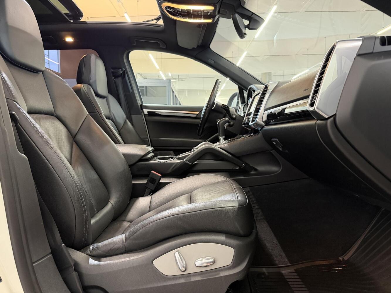 Porsche Cayenne vaihtoauto