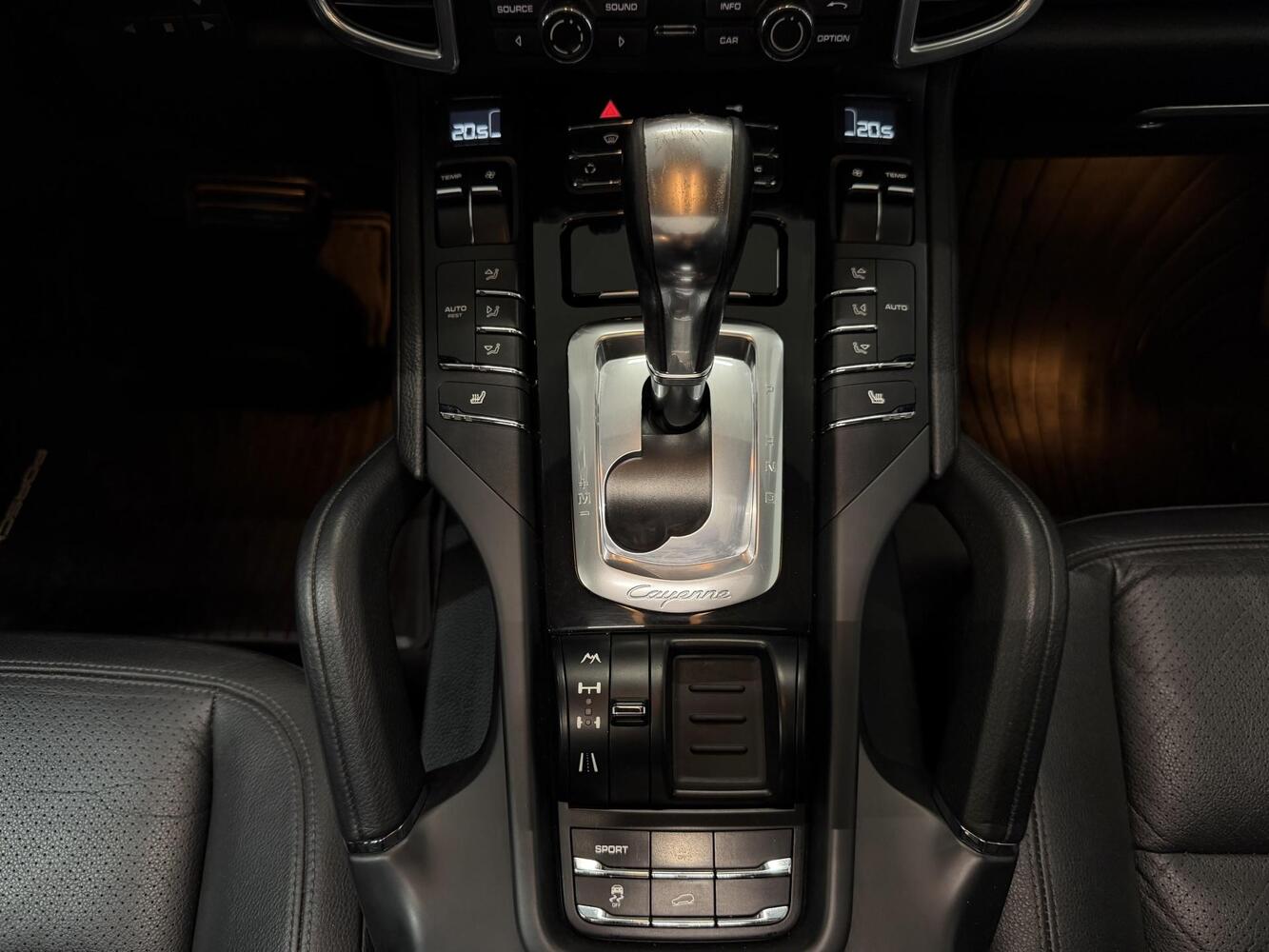 Porsche Cayenne vaihtoauto