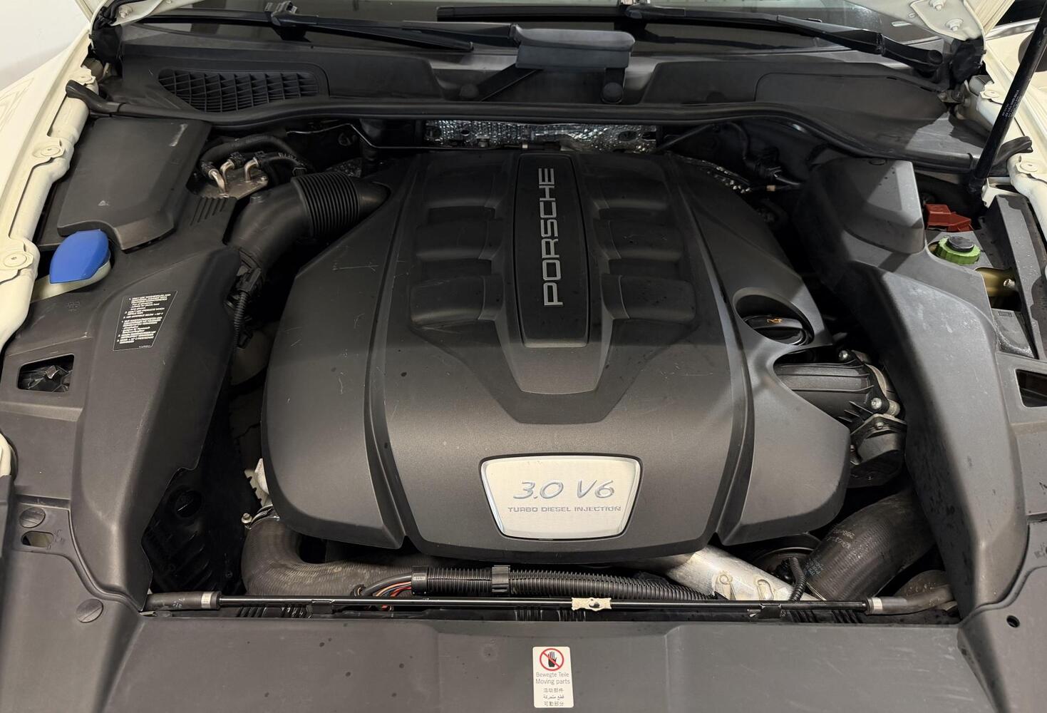 Porsche Cayenne vaihtoauto