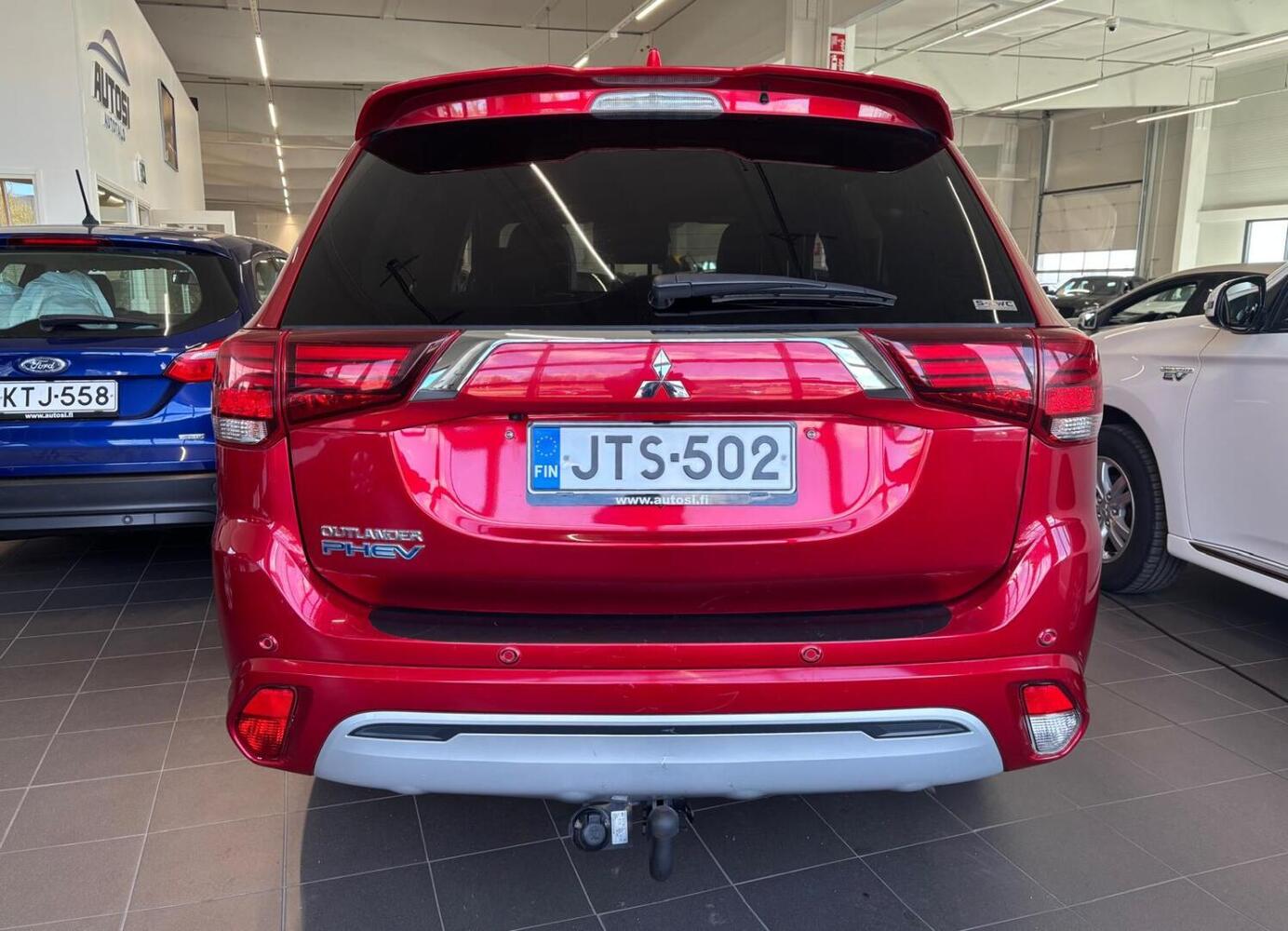 Mitsubishi Outlander PHEV vaihtoauto