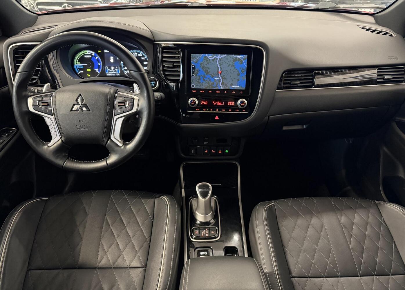 Mitsubishi Outlander PHEV vaihtoauto