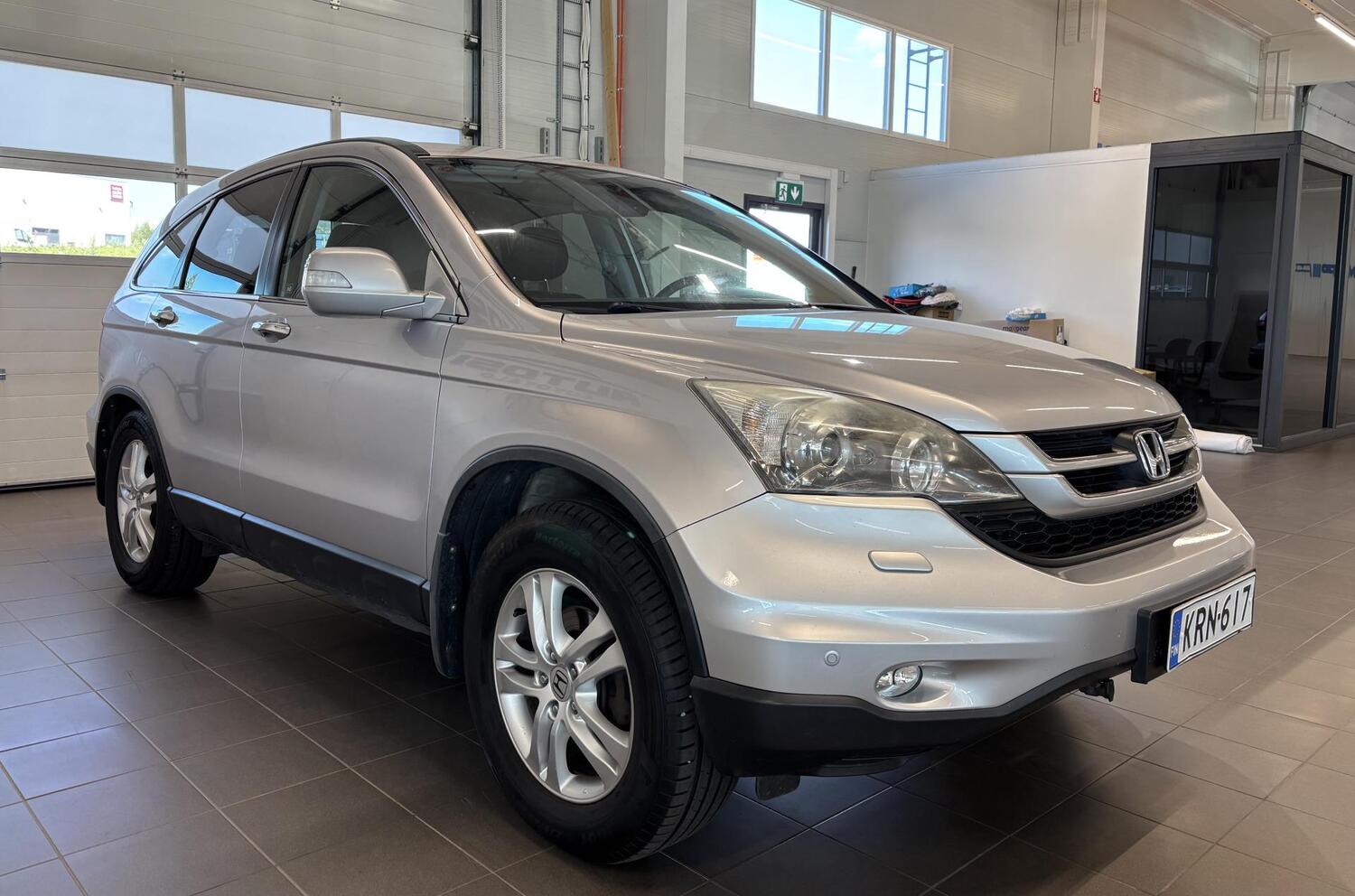 Honda CR-V vaihtoauto