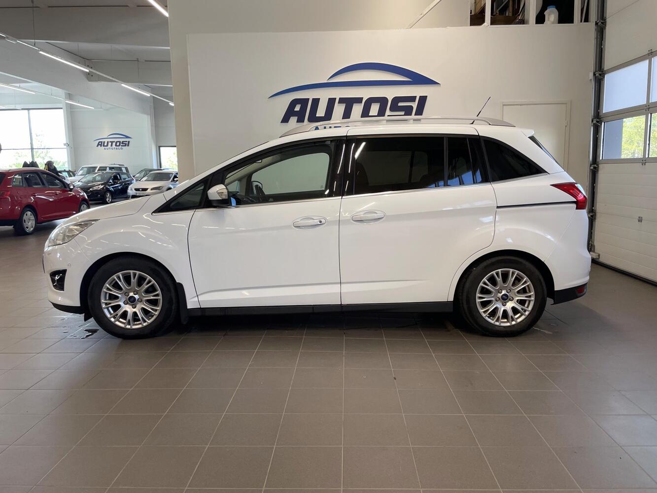 Ford Grand C-MAX vaihtoauto