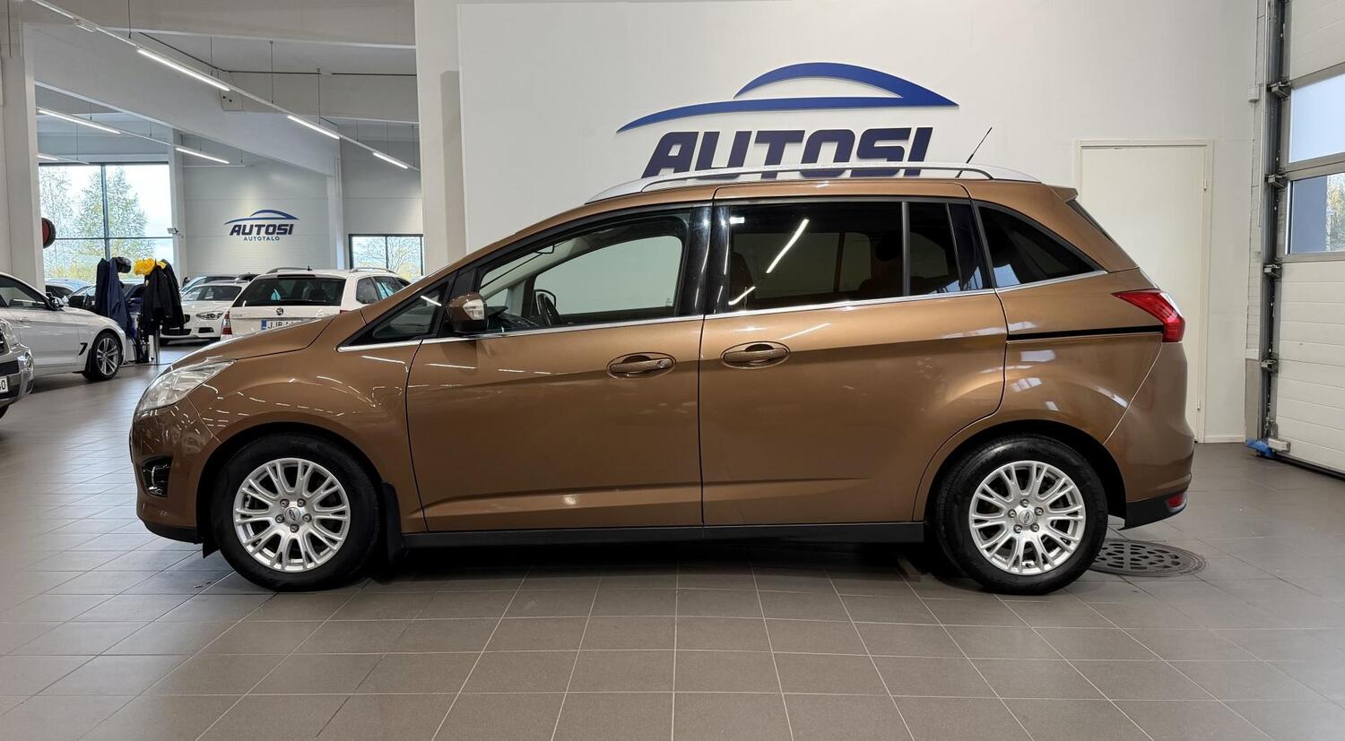 Ford Grand C-MAX vaihtoauto