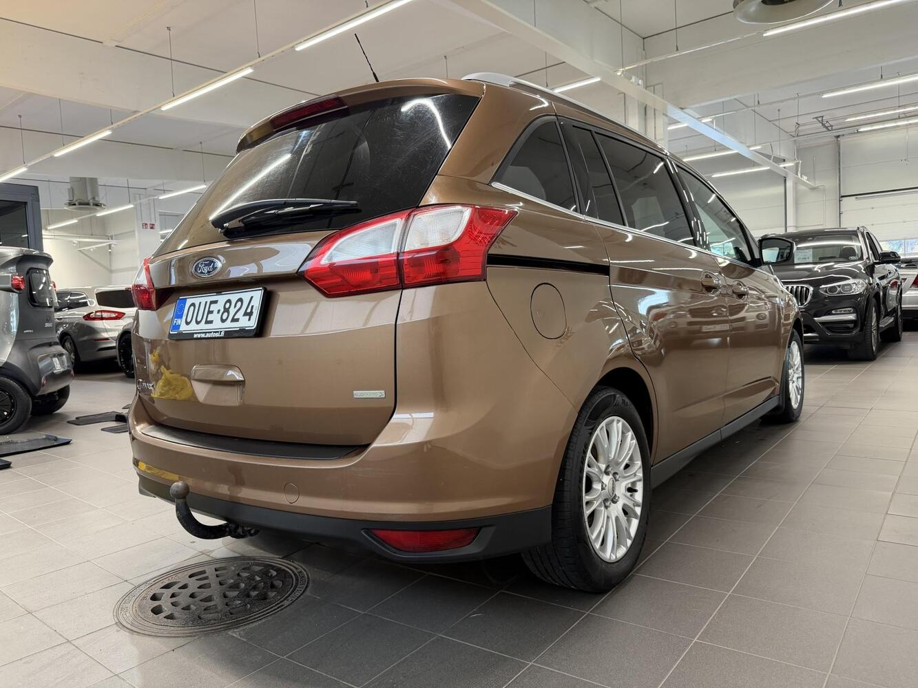 Ford Grand C-MAX vaihtoauto