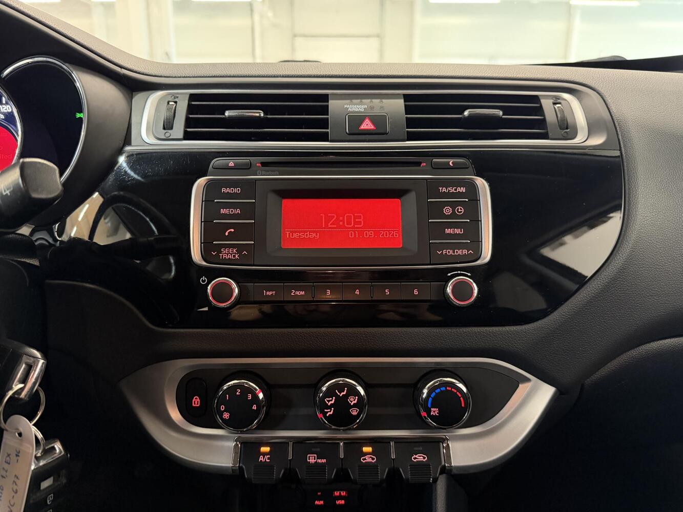 Kia Rio vaihtoauto