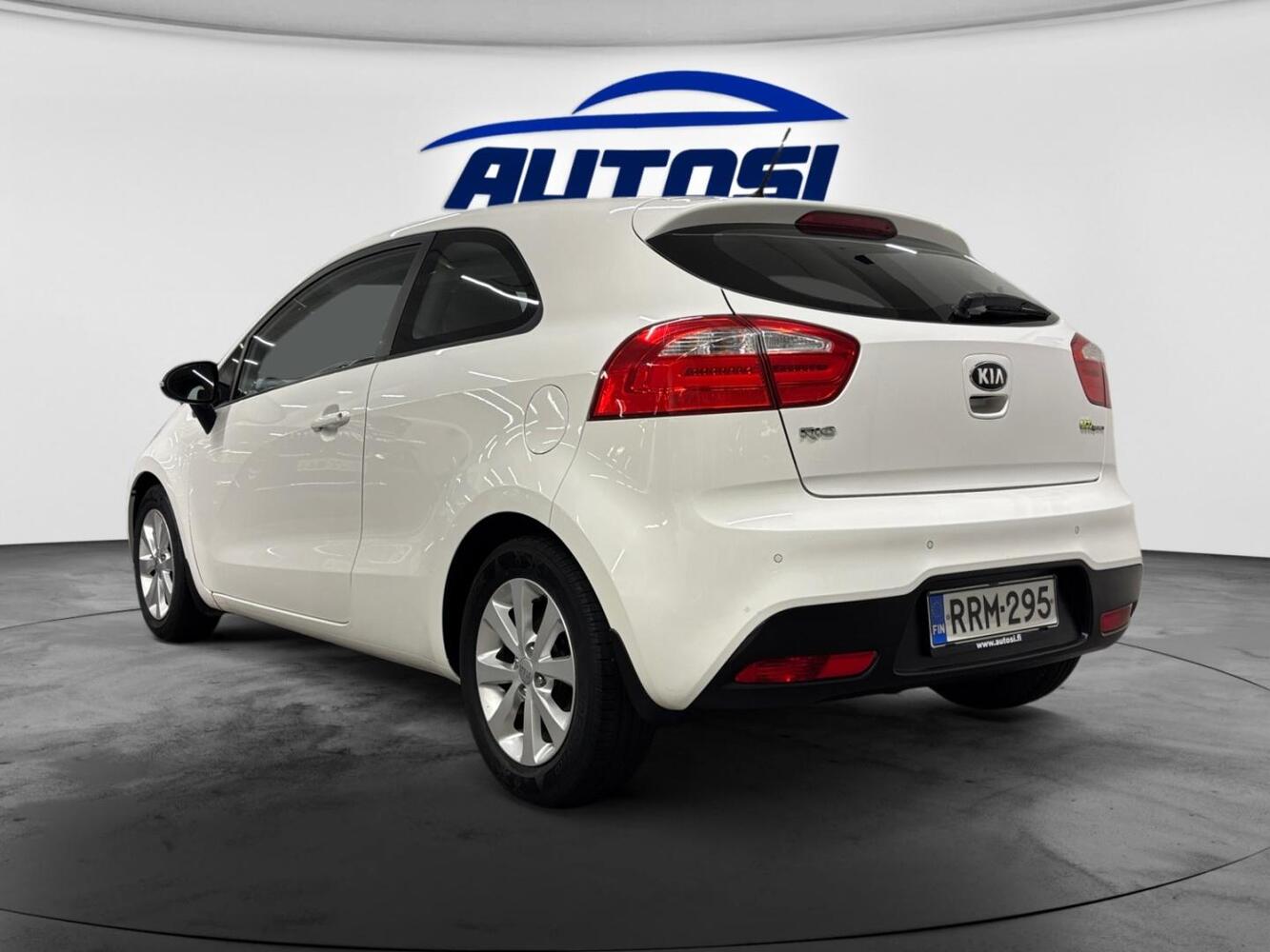 Kia Rio vaihtoauto