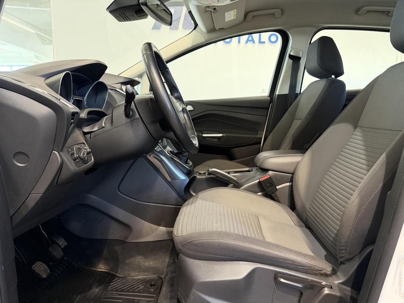 Ford C-MAX vaihtoauto