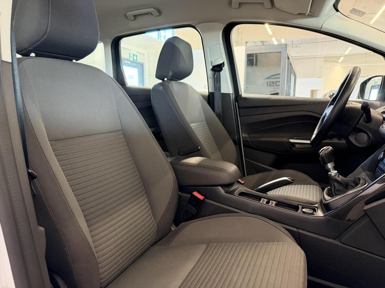 Ford C-MAX vaihtoauto