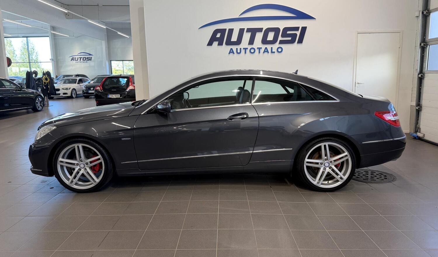 Mercedes-Benz E vaihtoauto