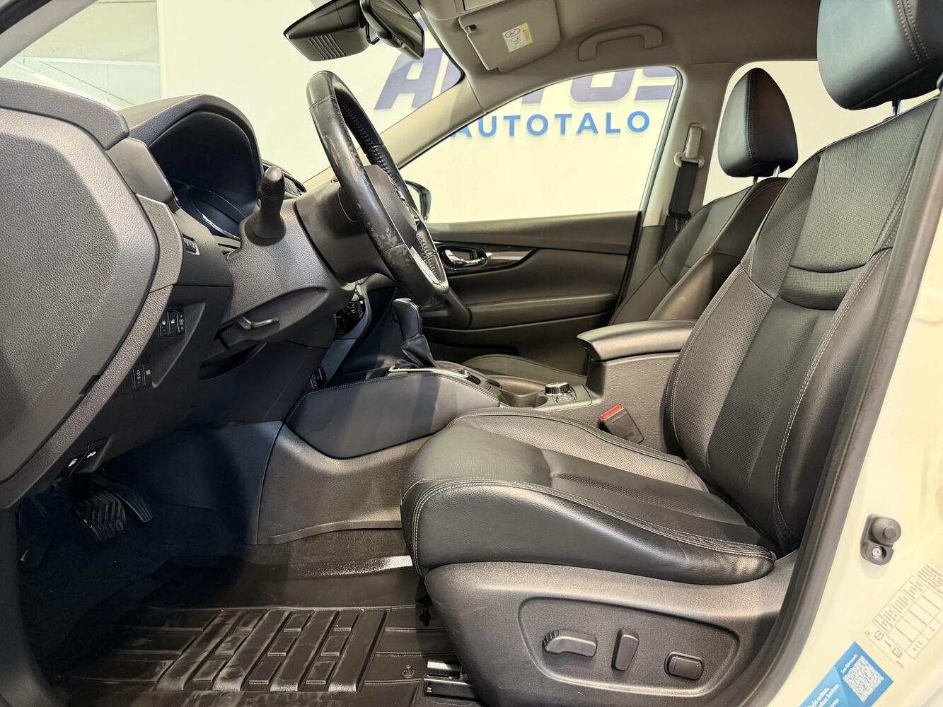 Nissan X-Trail vaihtoauto