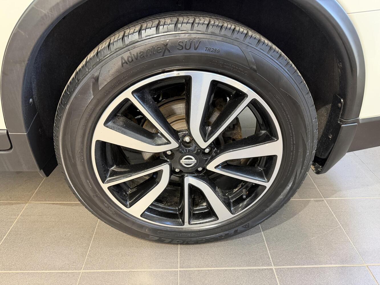 Nissan X-Trail vaihtoauto