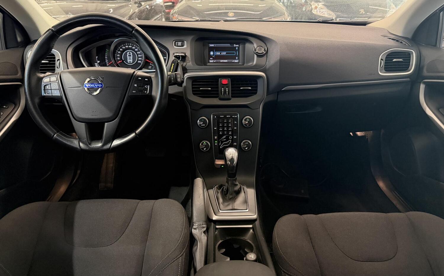 Volvo V40 vaihtoauto