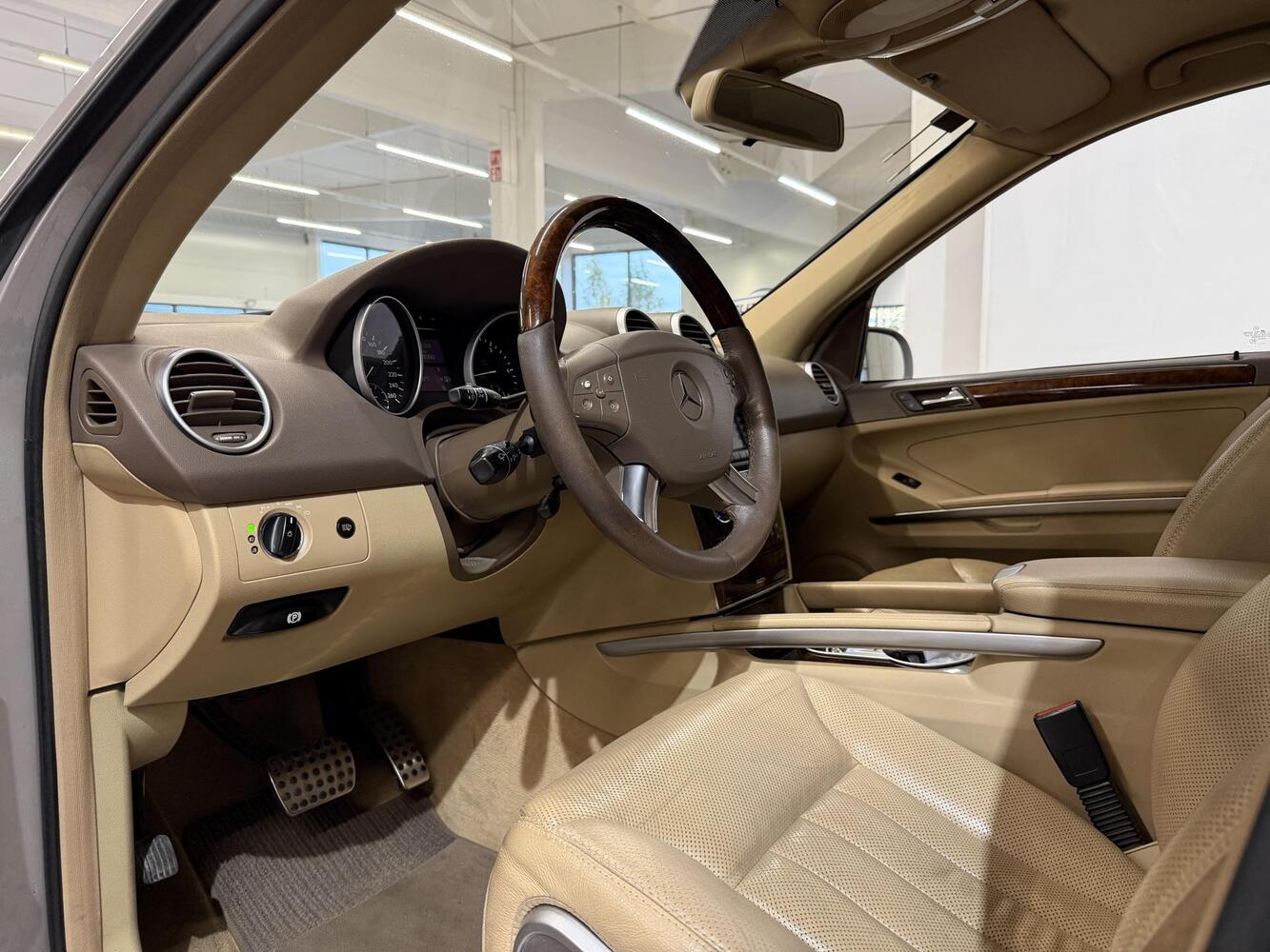 Mercedes-Benz ML vaihtoauto