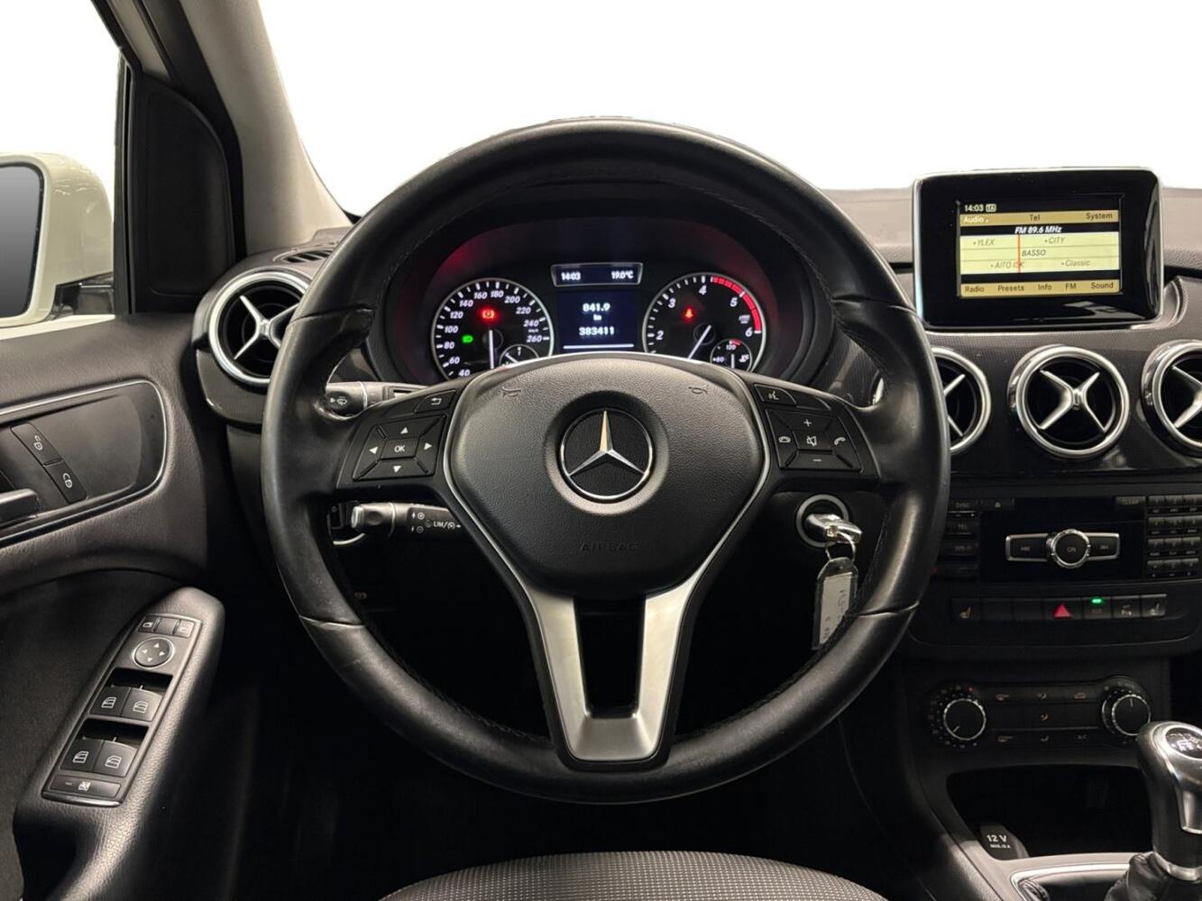 Mercedes-Benz B vaihtoauto