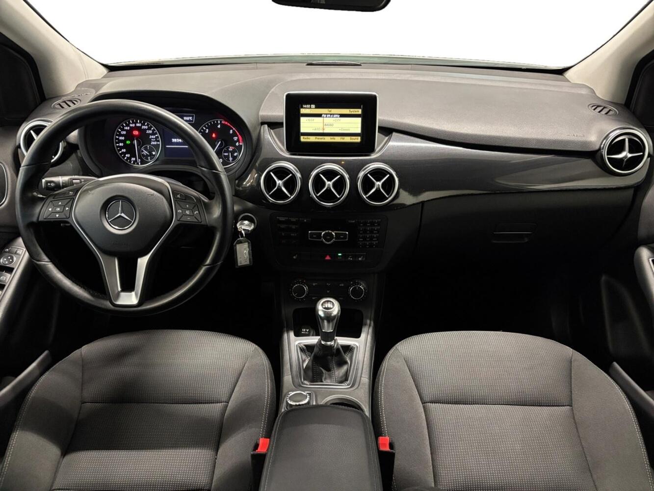 Mercedes-Benz B vaihtoauto